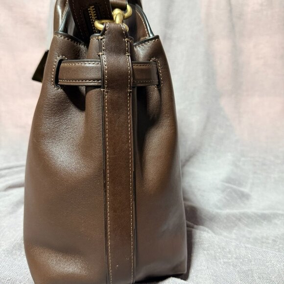 Coach Empire 40 Carryall in Brown – Refined Sophistication Meets Everyday Luxury - Picture 5 of 9